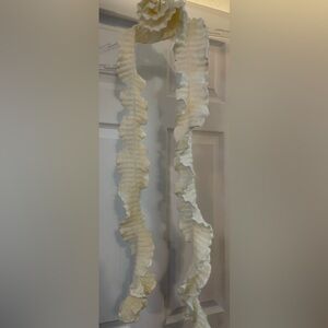 Adorable and fashionable light cream scarf